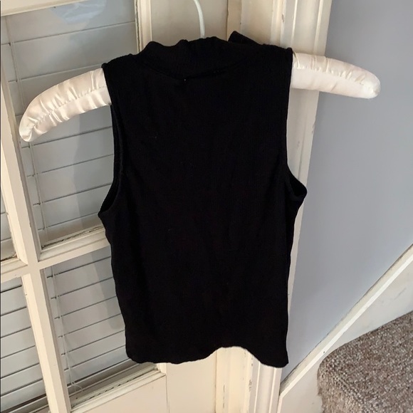 Cape Juby High Neck Black Sleeveless Tank Top - Picture 2 of 4